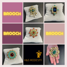 Load image into Gallery viewer, Elegant Brooches
